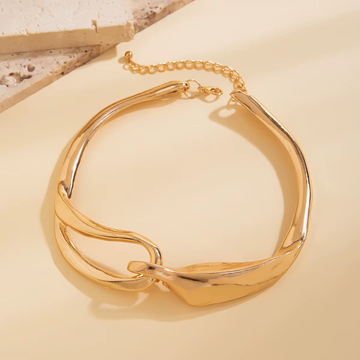 Rebel Luxe – Exaggerated Heavy Metal Thick Chain Choker Necklace